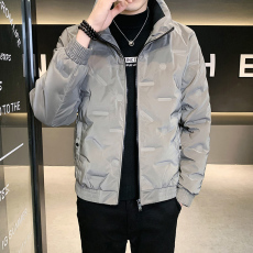 批发羽绒服男短款2023冬季新款立领运动时尚潮流钢印鸭绒外套