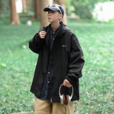 批发春<b class='q'>秋</b>季户外情侣冲锋衣宽松连帽防风外套男士日系潮流休闲工装夹克