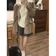 批发实价 卡其色西装外套女2023春秋新款高级设计感小众气质西服