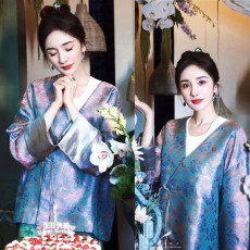 批发生日<b class='q'>杨幂</b><b class='q'>同款</b>紫色衬衫宽松慵懒风新中式国风提花印花高级感