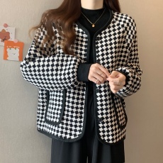 批发<b class='q'>实拍</b><b class='q'>大码</b>小香风外套显瘦新千鸟格时尚高级感宽松女士短外套上衣