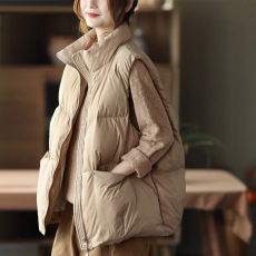 批发2023年新款羽绒服韩版秋冬款宽松轻薄款羽绒马夹女背心大牌高端女