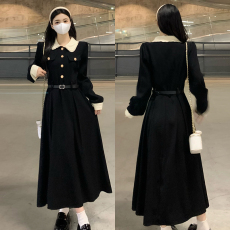 批发大码赫本假日小众气质显瘦法式<b class='q'>翻领</b>黑色裙子收腰拼色复古连衣裙女