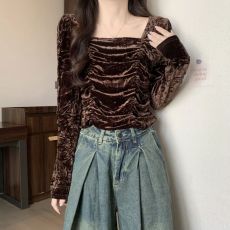 实拍大码法式方领丝绒长袖女新款胖MM修身显瘦设计感打底衫上衣