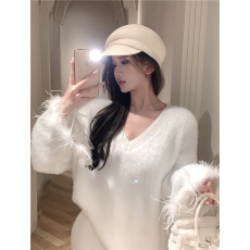 批发软糯宽松水貂绒毛衣女套装<b class='q'>高腰</b>显瘦<b class='q'>半身裙</b>两件套秋冬