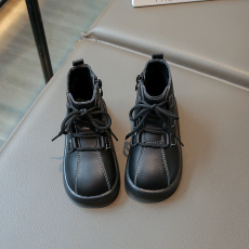 批发儿童马丁靴2023年秋冬新款女童靴子薄绒女孩黑色小童短靴男童棉靴