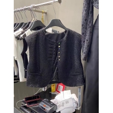 批发韩国东大门2026新款坎肩粗花呢无袖背心<b class='q'>马甲</b>小香风外套上衣女