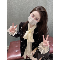 批发实拍实价：银色玫瑰刺绣丝绒<b class='q'>西装</b>+<b class='q'>蕾丝</b>系带连衣裙垂顺荷叶边裙子