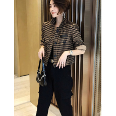 批发千鸟格短款<b class='q'>外套</b>女2023年秋装新款时尚小个子长袖夹克洋气休闲上衣