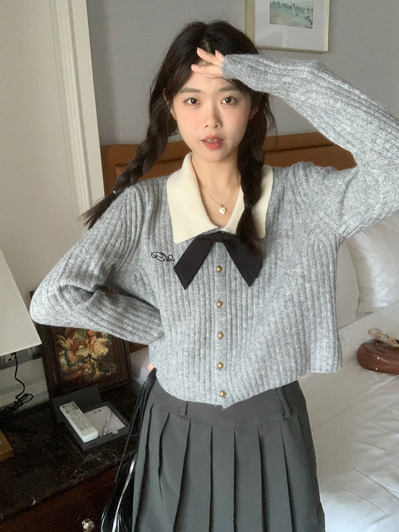Real shot of gray bow sweater knitted cardigan for women autumn new short coat