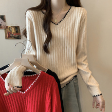 批发2026年春秋新款勾花长袖针织衫上衣<b class='q'>大码</b><b class='q'>女装</b>宽松V领正肩毛衣