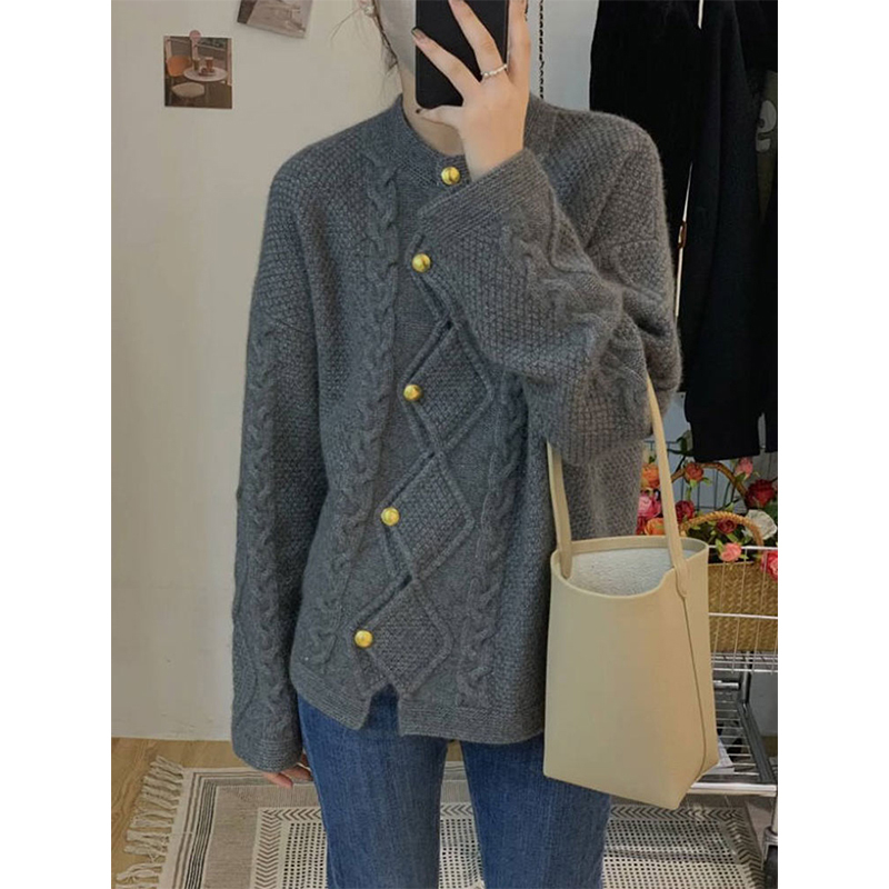 Knitted Cardigan Sweater Jacket Women's Autumn and Winter  New Soft Waxy Lazy Style Loose Top Early Autumn