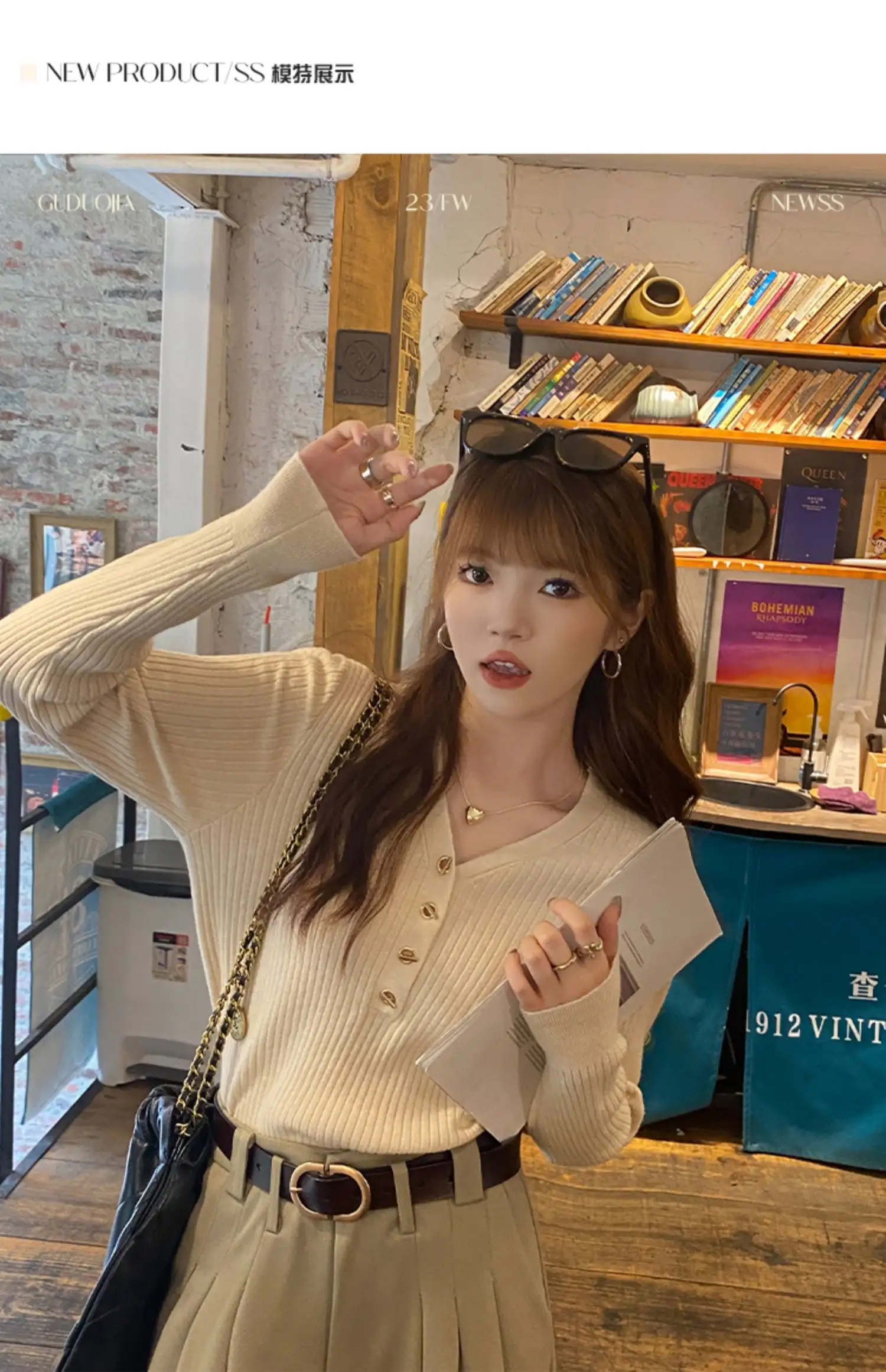 샤넬풍 V넥 니트 상세 이미지 11