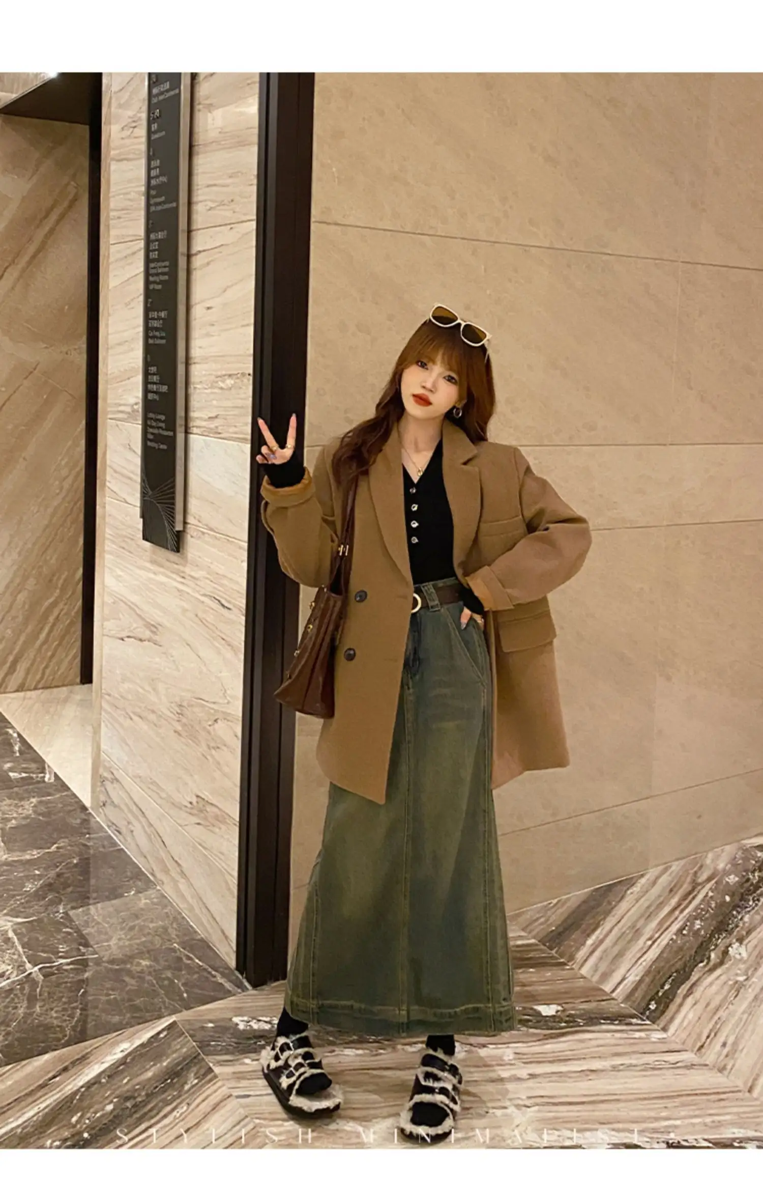 샤넬풍 V넥 니트 상세 이미지 19