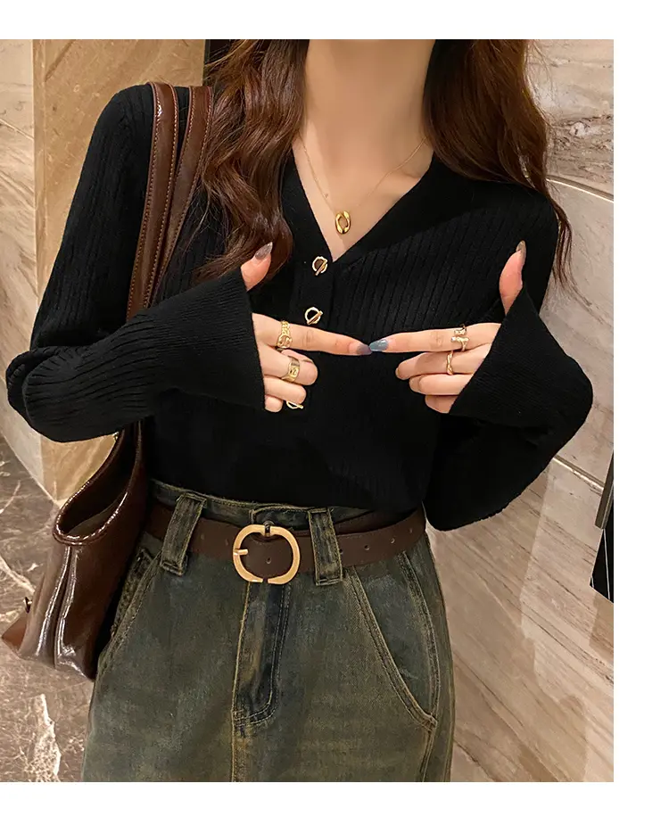 샤넬풍 V넥 니트 상세 이미지 20