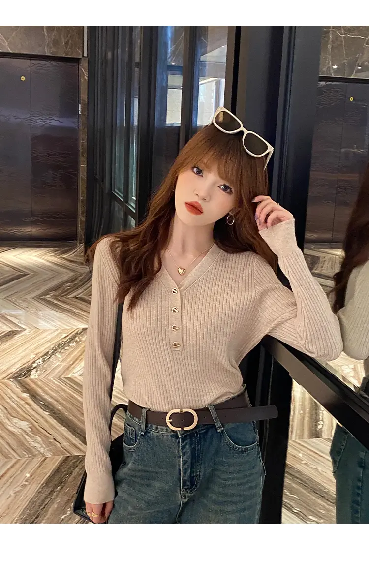 샤넬풍 V넥 니트 상세 이미지 25