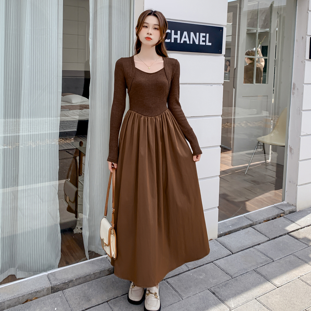 RM25703#秋季新款法式方领简约气质长款连衣裙