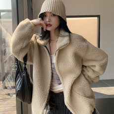 批发2026新款冬季加厚高级感颗粒羊羔绒大衣仿羊羔毛外套女