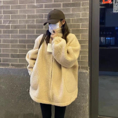批发2026新款冬季加厚高级感颗粒羊羔绒大衣仿羊羔毛外套女