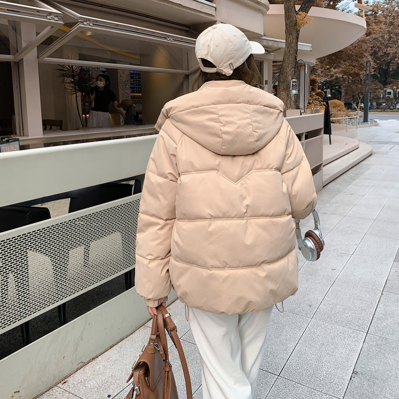 Actual shot of  new winter down jacket for women, short Korean style thickened bread jacket, loose and versatile hooded jacket