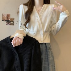 批发实拍大码~针织打底衫2026春装新款显瘦收腰洋气内搭短款上衣