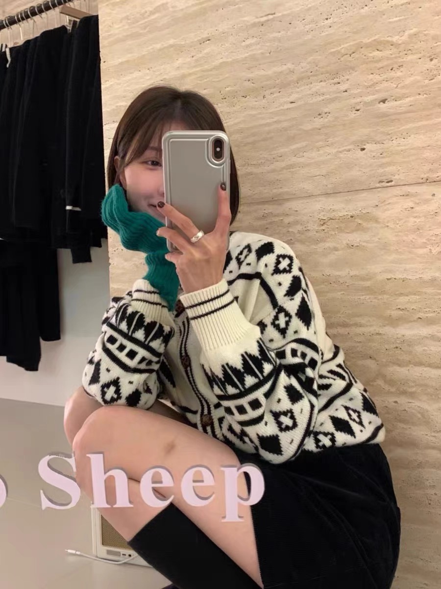 sheep retro contrast color jacquard wool knitted cardigan women's  autumn and winter new Korean style round neck versatile sweater