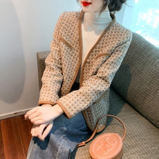 批发已出货2026<b class='q'>秋</b>装新款小香风独特别致外套女百搭高级感气质外搭开衫