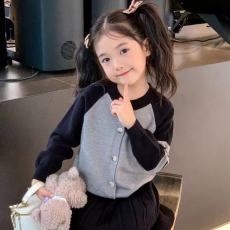 批发女童秋季条纹针织开衫2024<b class='q'>春</b>秋新款儿童洋气时髦毛衣女宝宝上衣潮