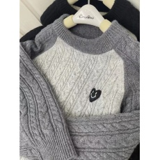 批发儿童毛衣2025<b class='q'>春</b>秋新款男女童字母绣花连帽针织宝宝毛线拉链洋气潮