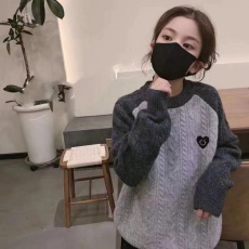 批发儿童毛衣2025<b class='q'>春</b>秋新款男女童字母绣花连帽针织宝宝毛线拉链洋气潮