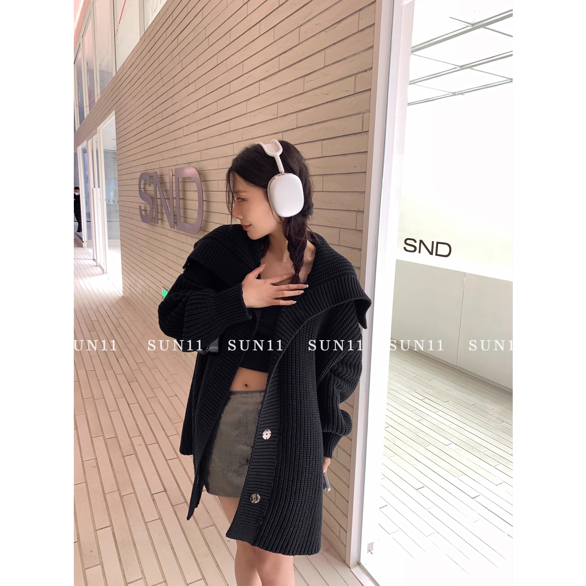 SUNONEONE black lazy style sweater jacket for women spring and autumn new outer wear lapel design knitted cardigan