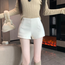 批发白色毛呢短裤女外穿2025秋冬高腰显瘦显腿长阔腿裤a字<b class='q'>打底裤</b>子