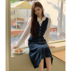 批发实拍2026春装新款休闲<b class='q'>复古</b>连衣裙女V领小个蓝色牛仔背心裙搭衬衫