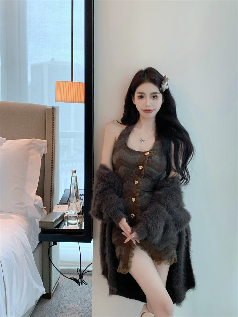 實拍 奶欲芭比 慵懶風開衫毛衣外套女收腰顯瘦辣妹掛脖短裙