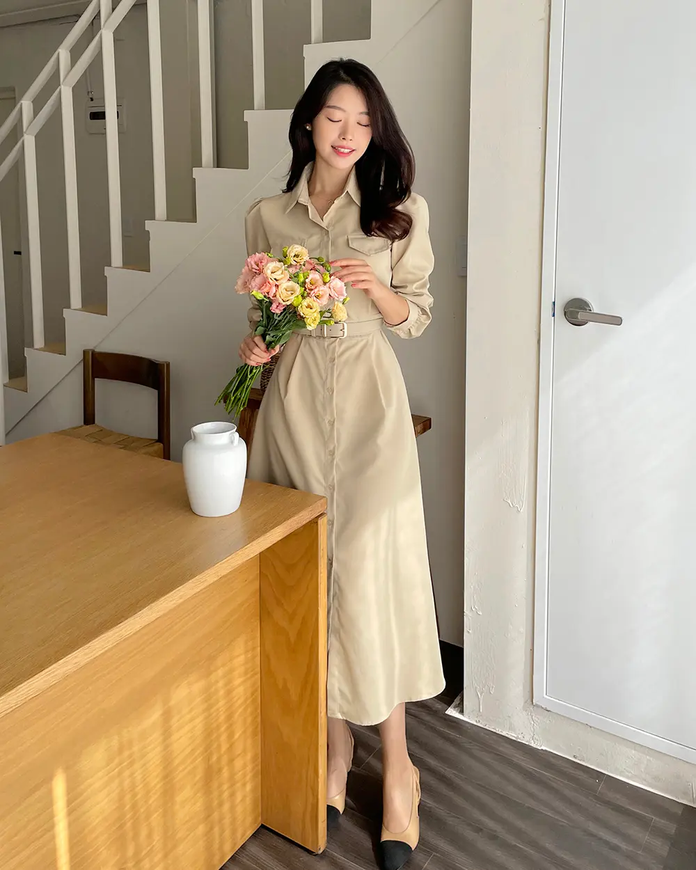 프렌치 감성 타이 끈 셔링 원피스 상세 이미지 19