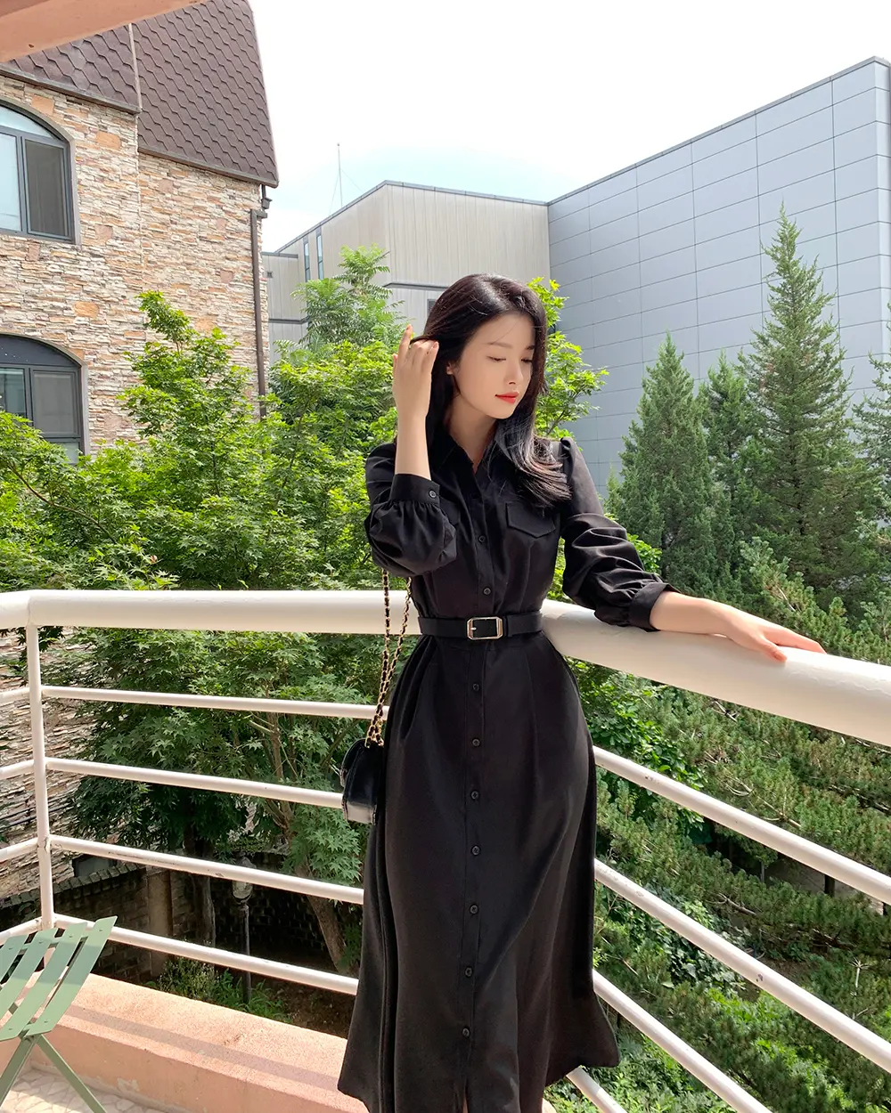 프렌치 감성 타이 끈 셔링 원피스 상세 이미지 24