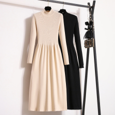 批发实拍码大码女装2025配大衣修身长款毛衣裙长袖半高领针织连衣裙