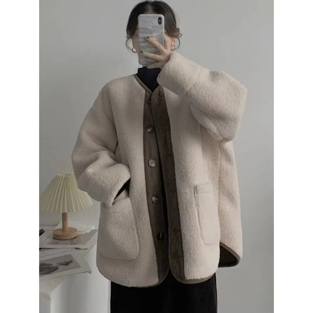 Contrast color retro lamb wool coat for women  winter new style small fragrance loose and thickened medium and long style for small people