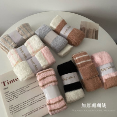 批发实拍实价冬季加厚珊瑚绒过膝<b class='q'>长筒袜</b>学生保暖地板袜小腿袜子女