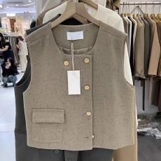 批发<b class='q'>韩国</b>东大门2026春季新款气质无袖<b class='q'>西装</b>马甲休闲百搭短款背心上衣女