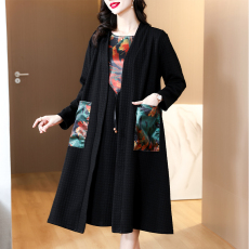 批发2025春季新款时尚妈妈女装大码女装两件套中老年套装