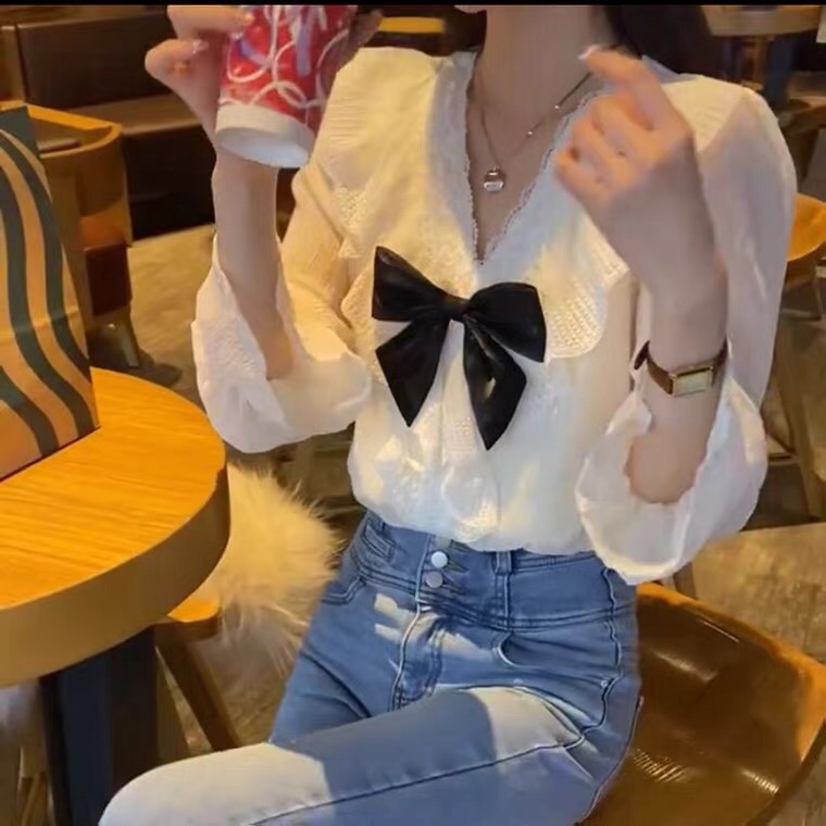 法式甜美溫柔v領雪紡拼接蕾絲打底衫百搭修身蝴蝶結荷葉邊上衣女