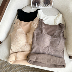 批发实拍<b class='q'>大码</b>V领蕾丝加厚保暖内衣免穿<b class='q'>文胸</b>固定杯打底长内搭吊带背心