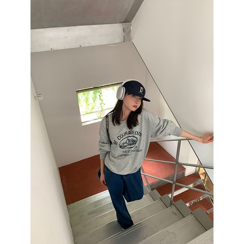 Thick and fluffy loose fit slimming hoodie for womenversion oversize_voghion.com