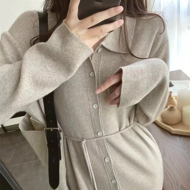 초기 가을 롱 스커트 만나는 긴 섹션 롱 스커트 경기 외투 인사이드 가져 가라. 프랑스어 뜨개질 가을과 겨울 긴 소매 드레스 아이들