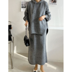 批发韩国女装2025秋冬宽松<b class='q'>大码</b>连帽针织衫毛衣+半身长裙两件套装