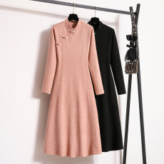 批发实拍<b class='q'>大码</b><b class='q'>女</b>装2025新款针织<b class='q'>连衣裙</b>中长款国风毛衣裙气质显瘦内搭裙