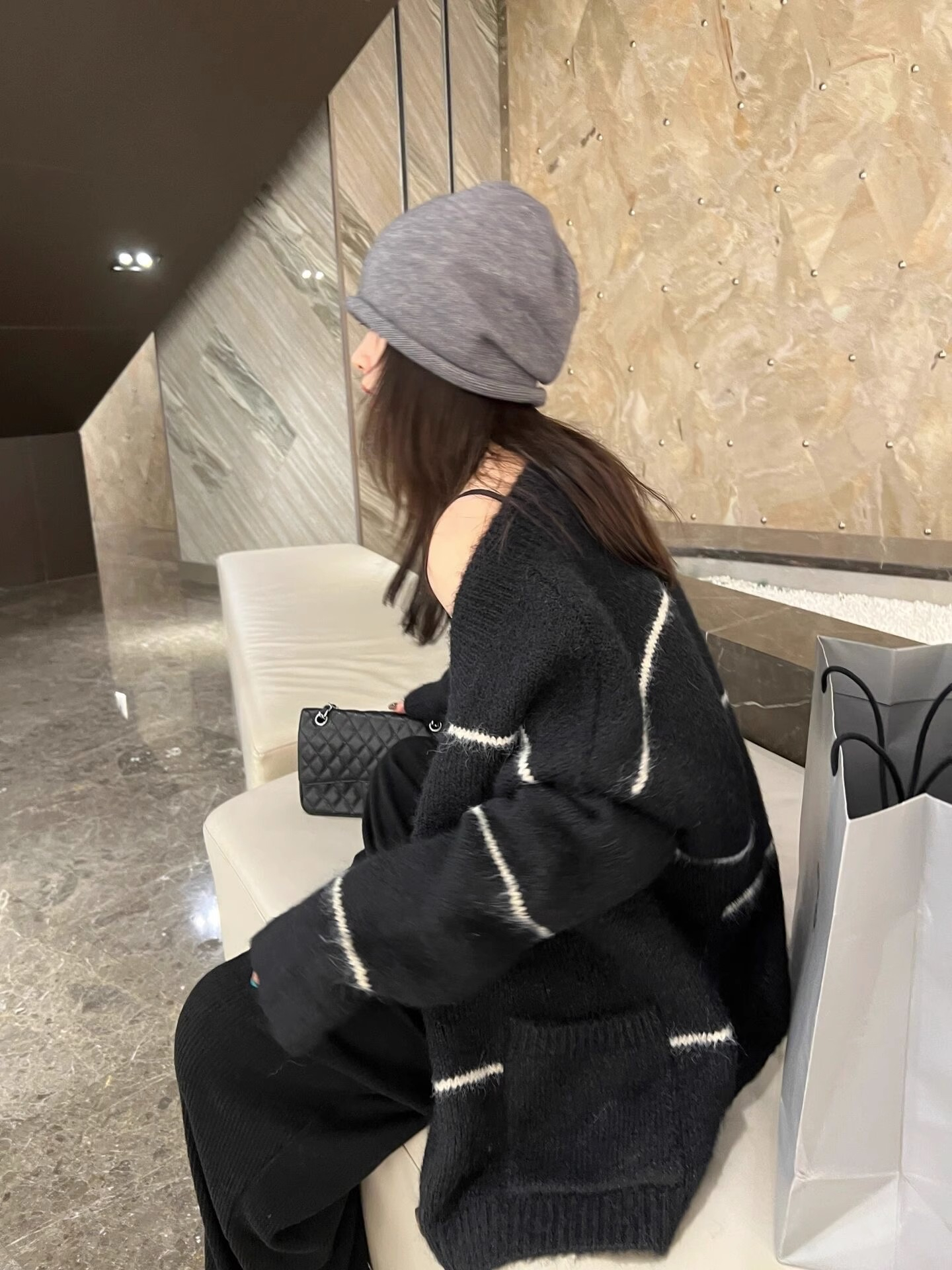 三木子~日系軟糯慵懶風黑色條紋毛衣開衫秋冬季新款寬鬆百搭外套