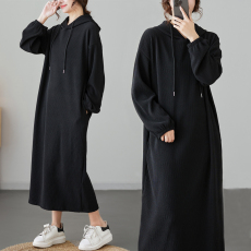 批发实拍2025秋冬设计感慵懒风懒人小众黑色长款连帽卫衣裙 女
