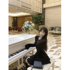 批发实拍实价~ 莫斯里小调 冬日舞会毛针织<b class='q'>连衣裙</b>女收腰显瘦长袖裙子